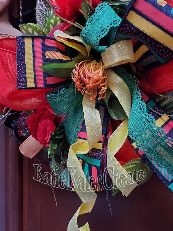 Juneteenth African American Lady (red shirt) 22" Wreath