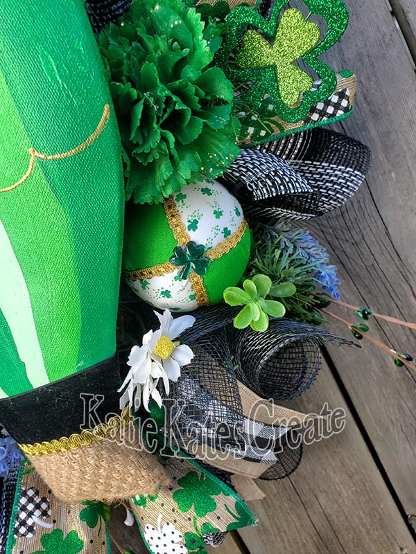 Irish 22" Balloon Wreath