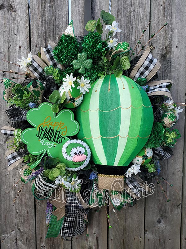 Irish 22" Balloon Wreath