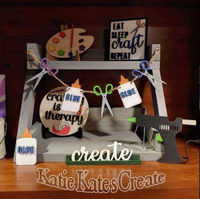 Crafter's Delight Wooden Art Décor